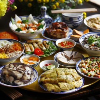 Cách ăn uống ngày Tết đảm bảo sức khỏe