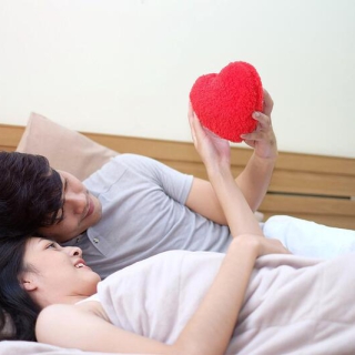 Quan Hệ Tình Dục Mỗi Ngày Có Làm "Kho Đạn" Cạn Kiệt?