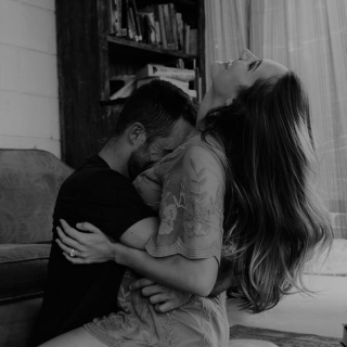 Đổi Gió "Yêu": Thăng Hoa Bất Ngờ Hay "Tai Nạn" Tiềm Ẩn?
