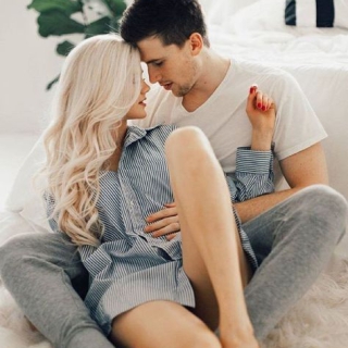 Đau Thắt Lưng Sau "Yêu": Thận Yếu Hay Dấu Hiệu Nguy Hiểm Tiềm Ẩn?