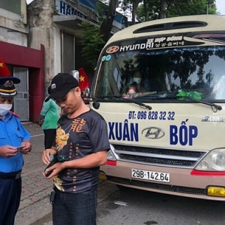 Bộ Giao thông Vận tải muốn siết chặt xe hợp đồng trá hình