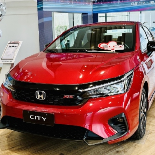 Honda City mới giảm giá hàng chục triệu đồng