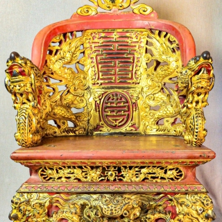Ngai vàng - bảo vật uy quyền của vua Duy Tân