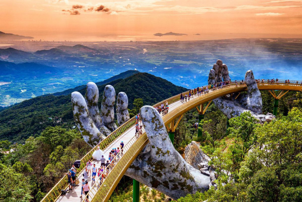 Chủ quản Bà Nà Hills lãi 2,5 tỷ đồng mỗi ngày