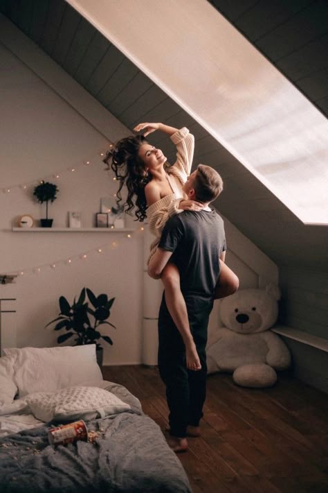 "Bật Mí" Bí Quyết "Vàng" Cho Sức Khỏe Phái Đẹp: "Yêu" Thường Xuyên Để Khỏe Mạnh, Rạng Rỡ Hơn? Giải Đáp Từ Chuyên Gia Khiến Cánh Mày Râu "Vỡ Òa"!