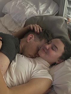 "Tắt Lửa Yêu": 6 Thói Quen "Hủy Hoại" Ham Muốn Tình Dục Mà Bạn Không Ngờ Tới!