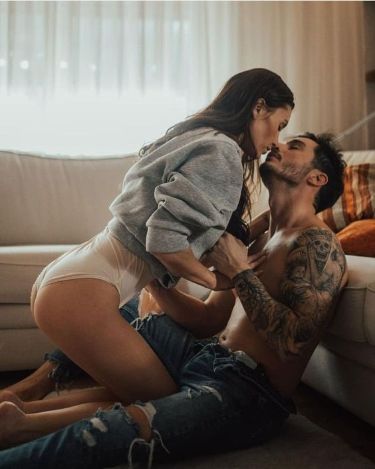 Đánh thức đam mê tiềm ẩn: Bí quyết "cuộc yêu" bùng nổ với khoái cảm từ "cả hai đầu"