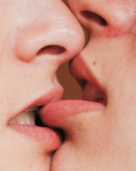 "Kết nối" trọn vẹn yêu thương: Oral sex – "Sợi dây" cảm xúc vô hình bạn chưa từng biết