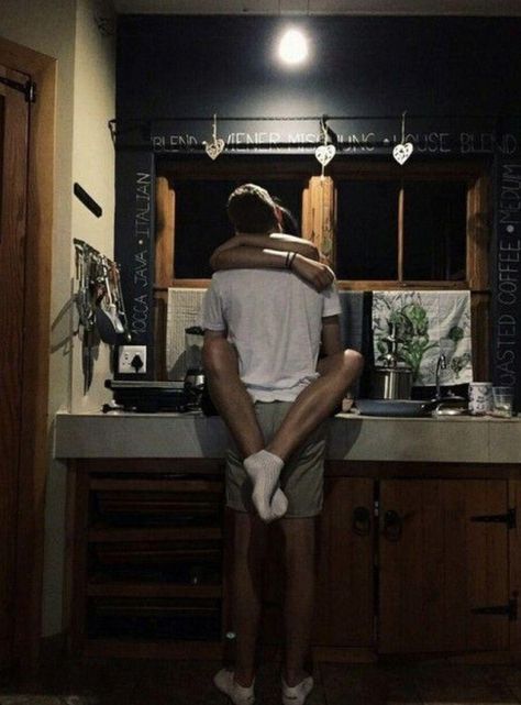 Khám Phá Các Tư Thế Quan Hệ Hậu Môn (Anal Sex) An Toàn và Đạt Khoái Cảm Tột Đỉnh