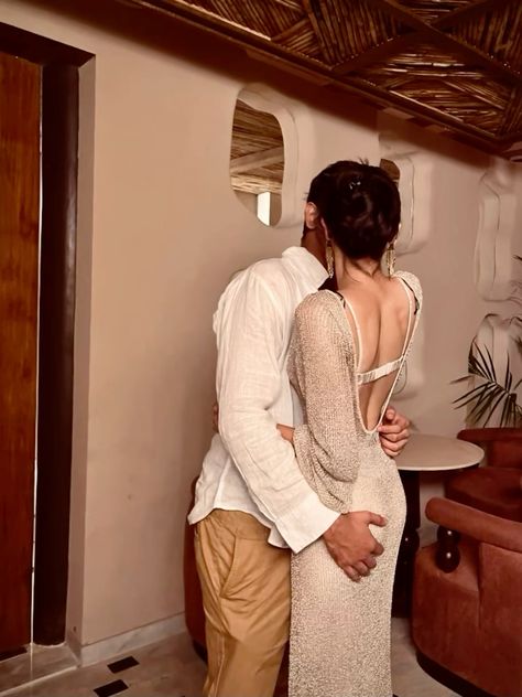 Làm Phong Phú Đời Sống Tình Dục: Từ Kết Nối Cảm Xúc Đến Khám Phá Những Trải Nghiệm Mới