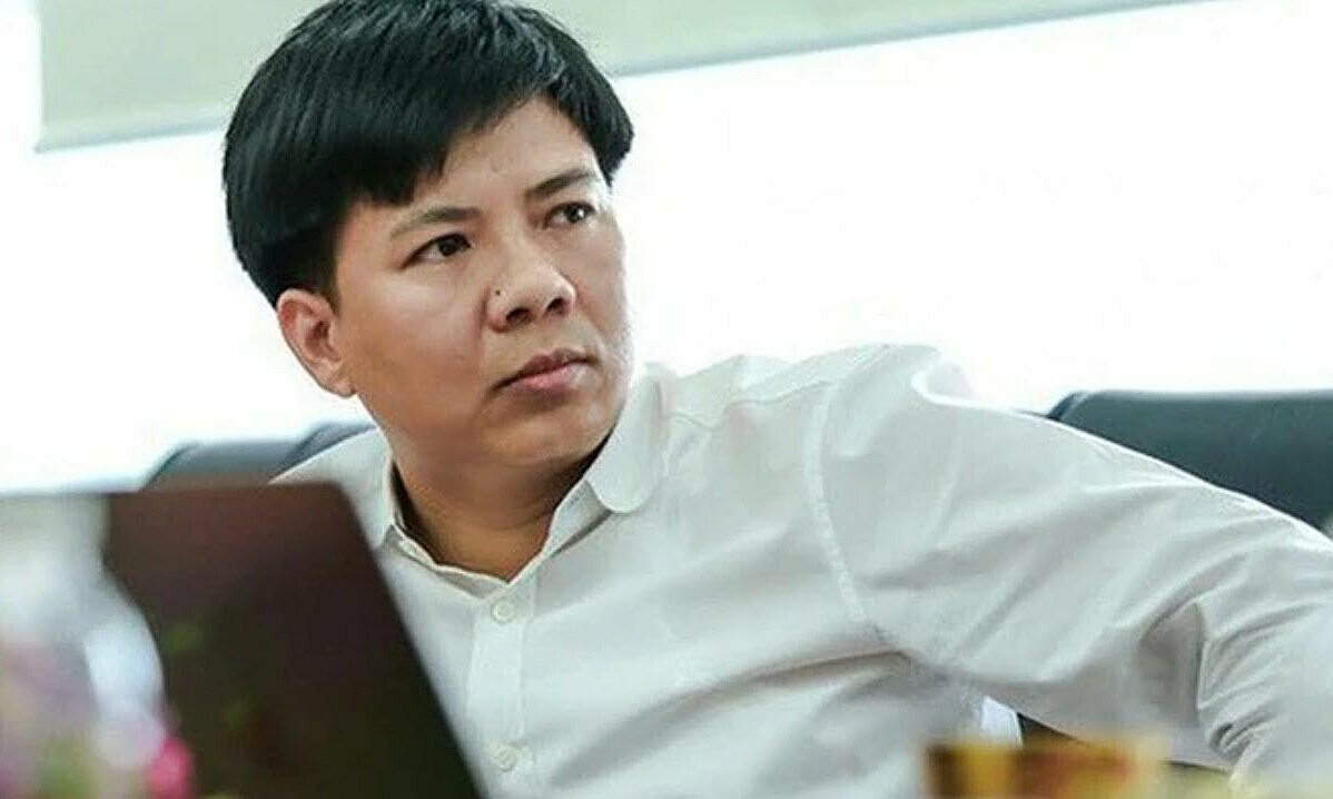 Cổ phiếu Apax Holdings bị đình chỉ giao dịch