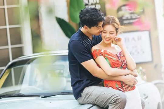 Phải biết cách "hâm nóng" tình cảm vợ chồng