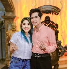 Ca Sĩ Thanh Thảo Lên Tiếng Về Tin Đồn Từng Yêu Đồng Giới